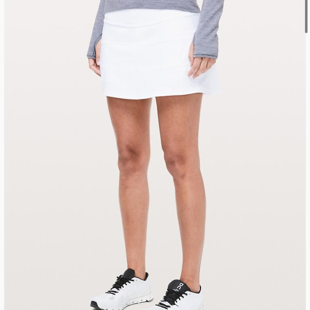 ISO!! Lululemon Pace Rival Skirt!!